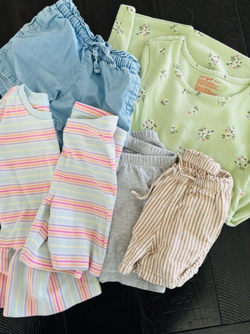 Girls bundle spring and summer clothes
